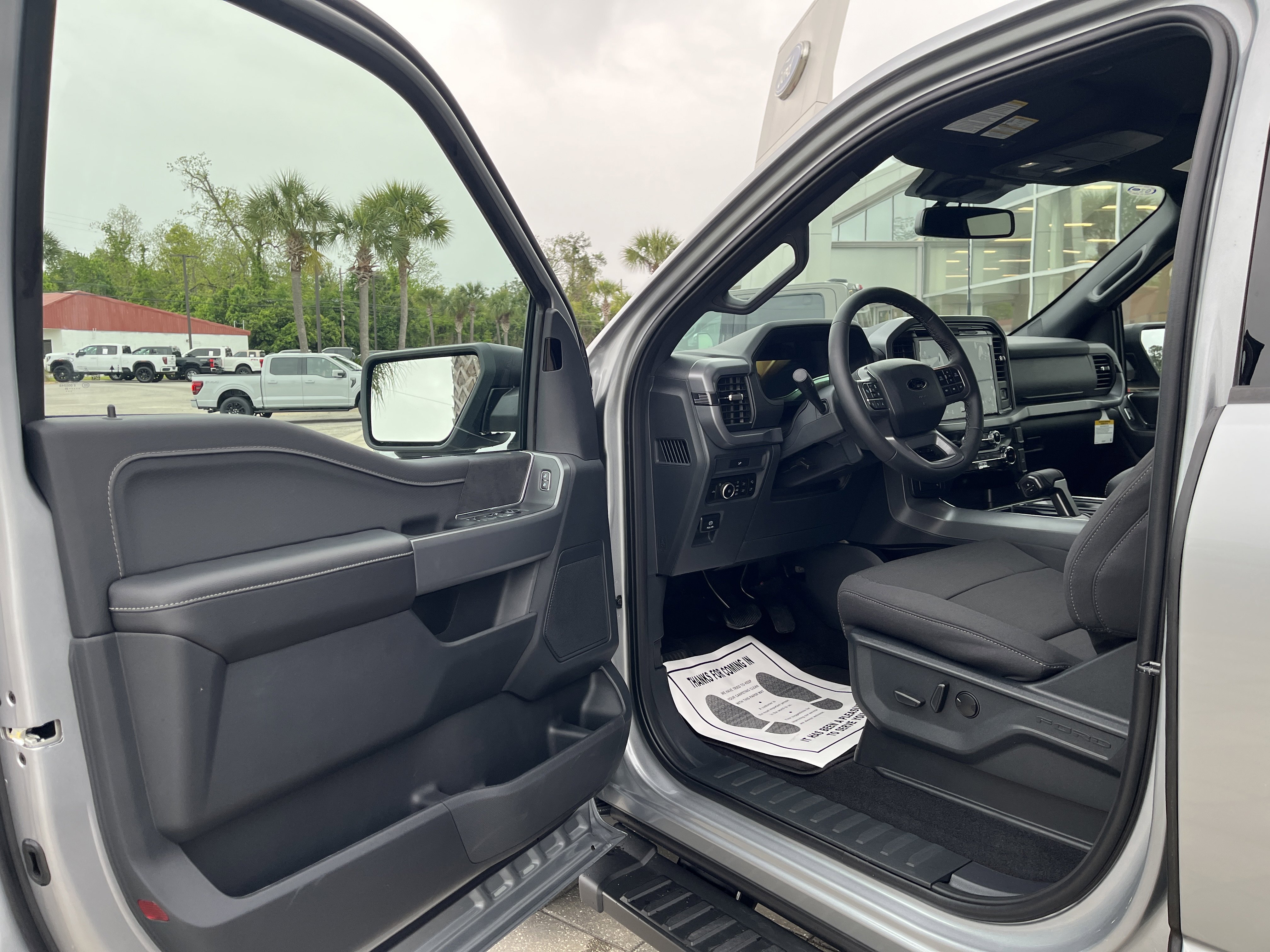 New 2026 Iconic Silver Metallic Ford XLT image 13