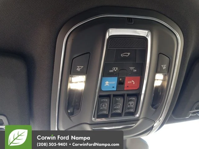 Used 2024 Silver Jeep Limited image 21