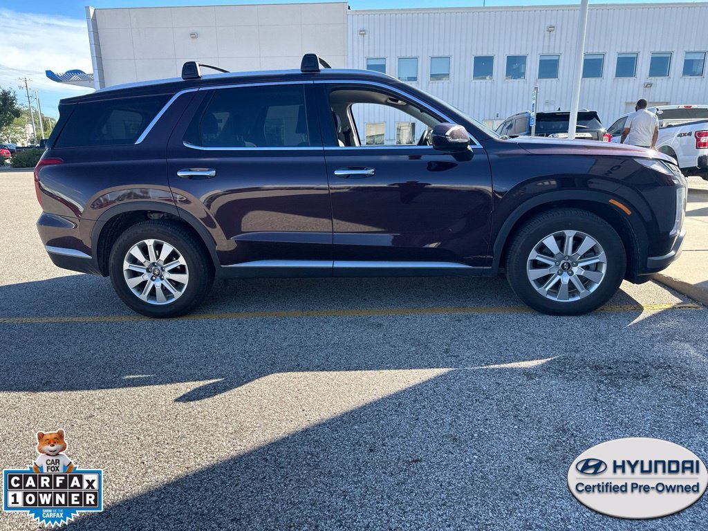 Certified Used 2025 Red Hyundai SEL image 7