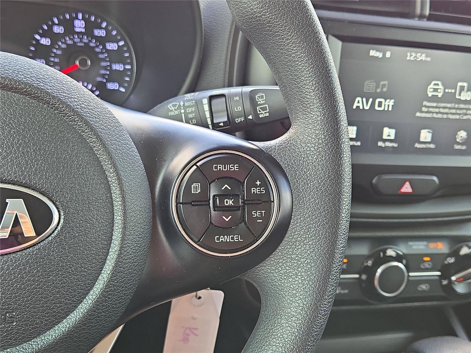 Used 2020 White Kia S image 22
