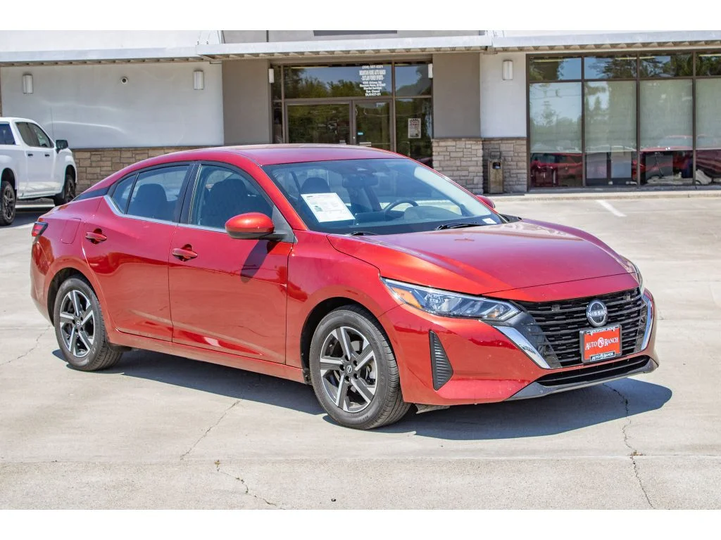 Used 2024 Scarlet Ember Tintcoat Nissan SV image 2
