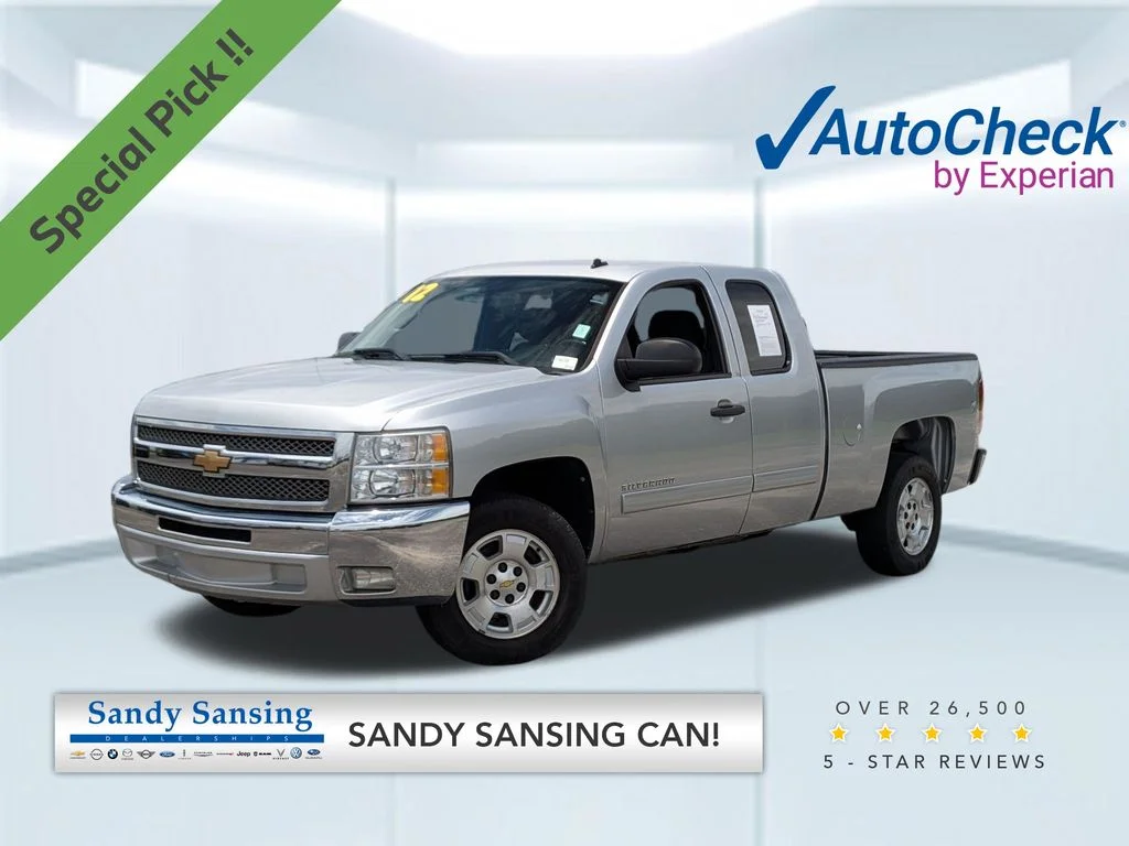 Used 2012 Silver Chevrolet LT image 1