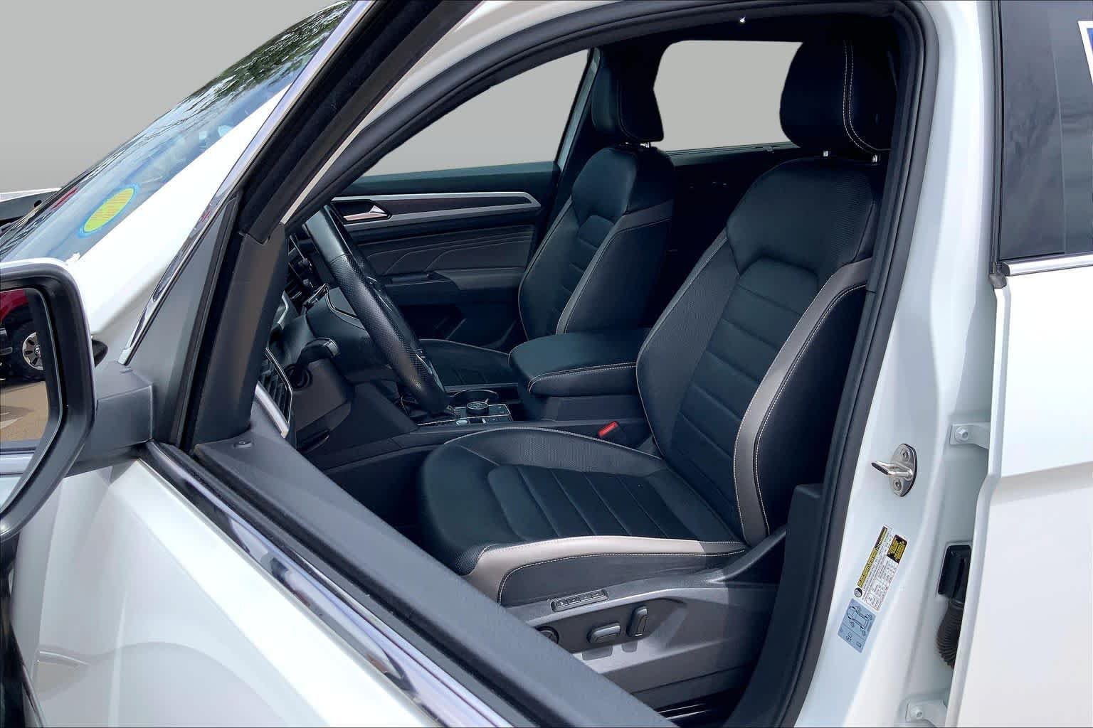 Used 2021 Pure White Volkswagen 3.6L V6 SEL Premium R-Line image 20