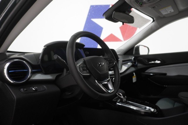 2026 Chevrolet Trax LT - Photo 16