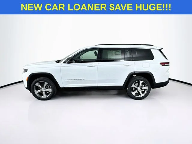 New 2026 Bright White Clear-Coat Exterior Paint Jeep Limited image 4