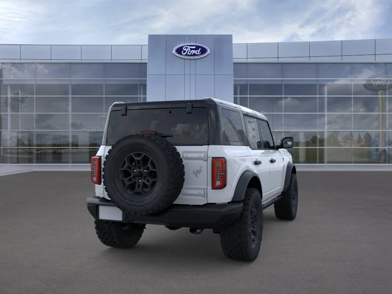 New 2026 Oxford White Ford Badlands® image 55