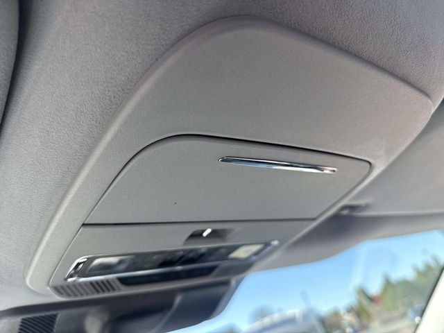 Used 2022 Agate Black Metallic Ford Limited image 35