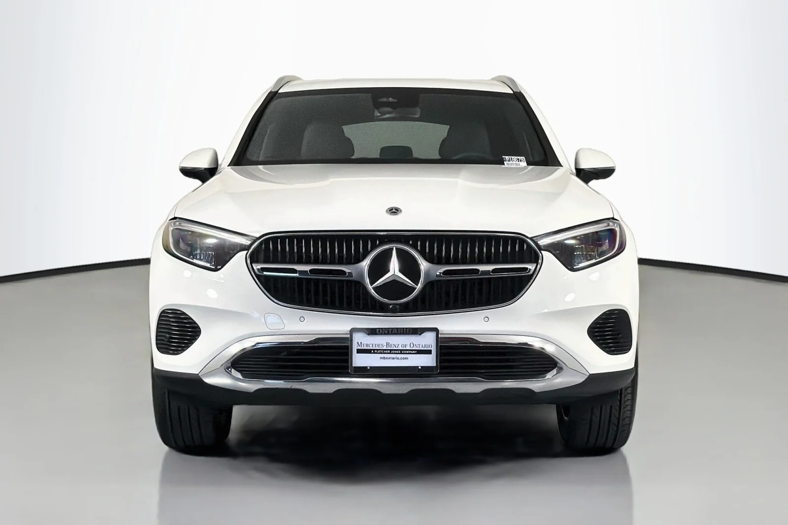 Certified Used 2025 Polar White Mercedes-Benz 350e image 3