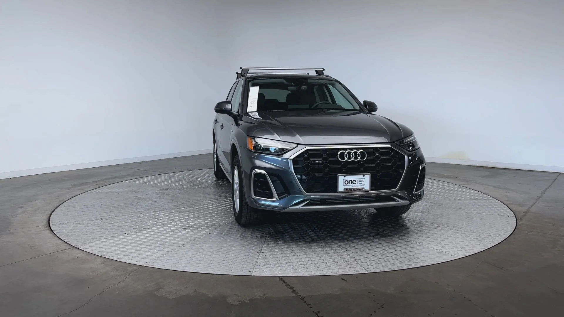 Used 2023 Daytona Gray Pearl Effect Audi S line Premium image 3