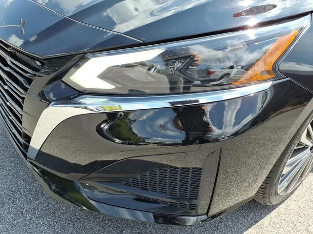 Used 2023 Black Nissan 2.5 SL image 6