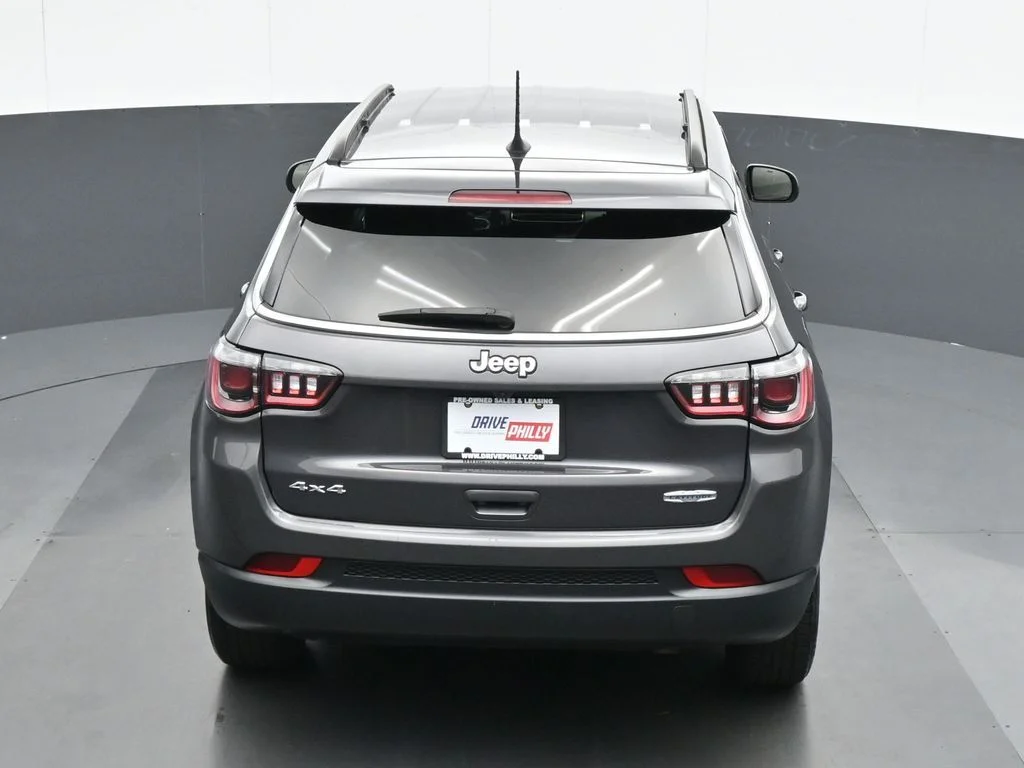 Used 2024 Gray Jeep Latitude image 20