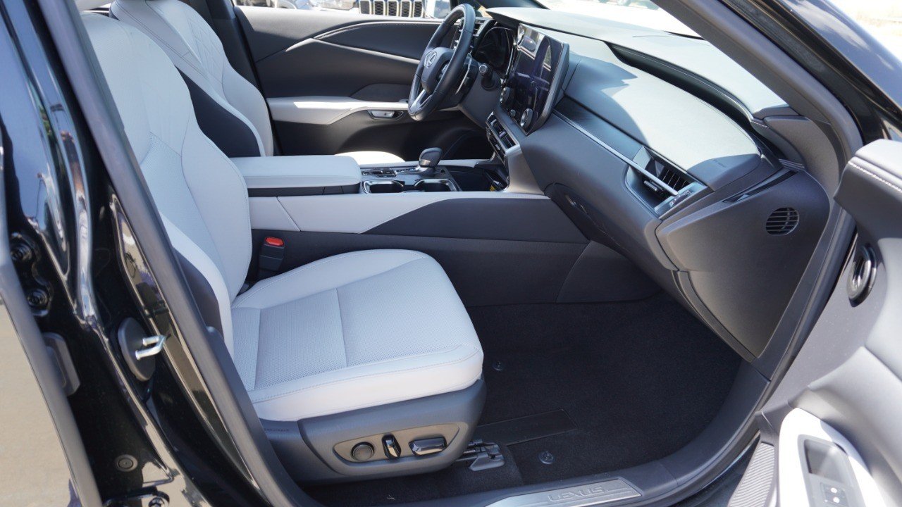 Certified Used 2024 Black Lexus RX 350 Premium image 14