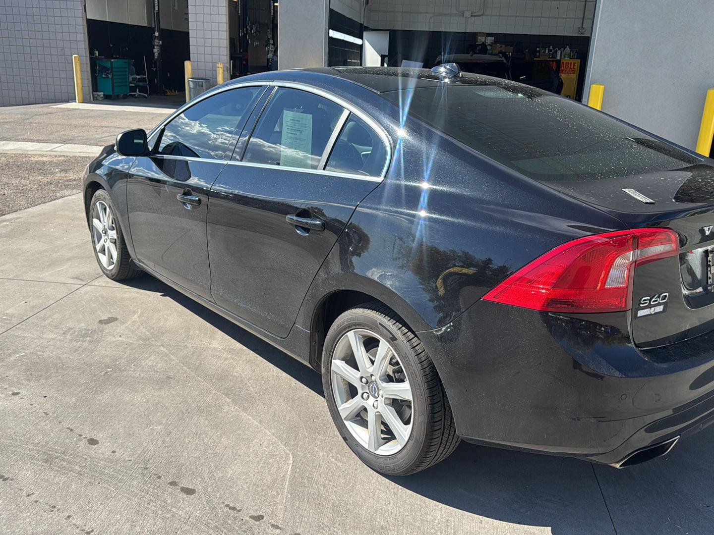 Used 2016 Onyx Black Metallic Volvo T5 Premier image 5
