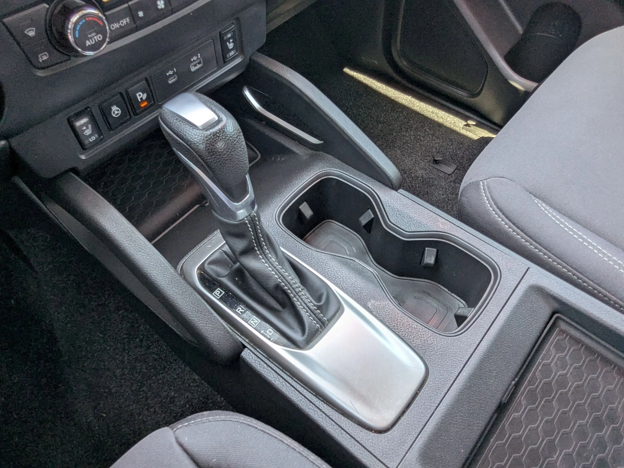 Used 2023 Gun Metallic Nissan SV image 23