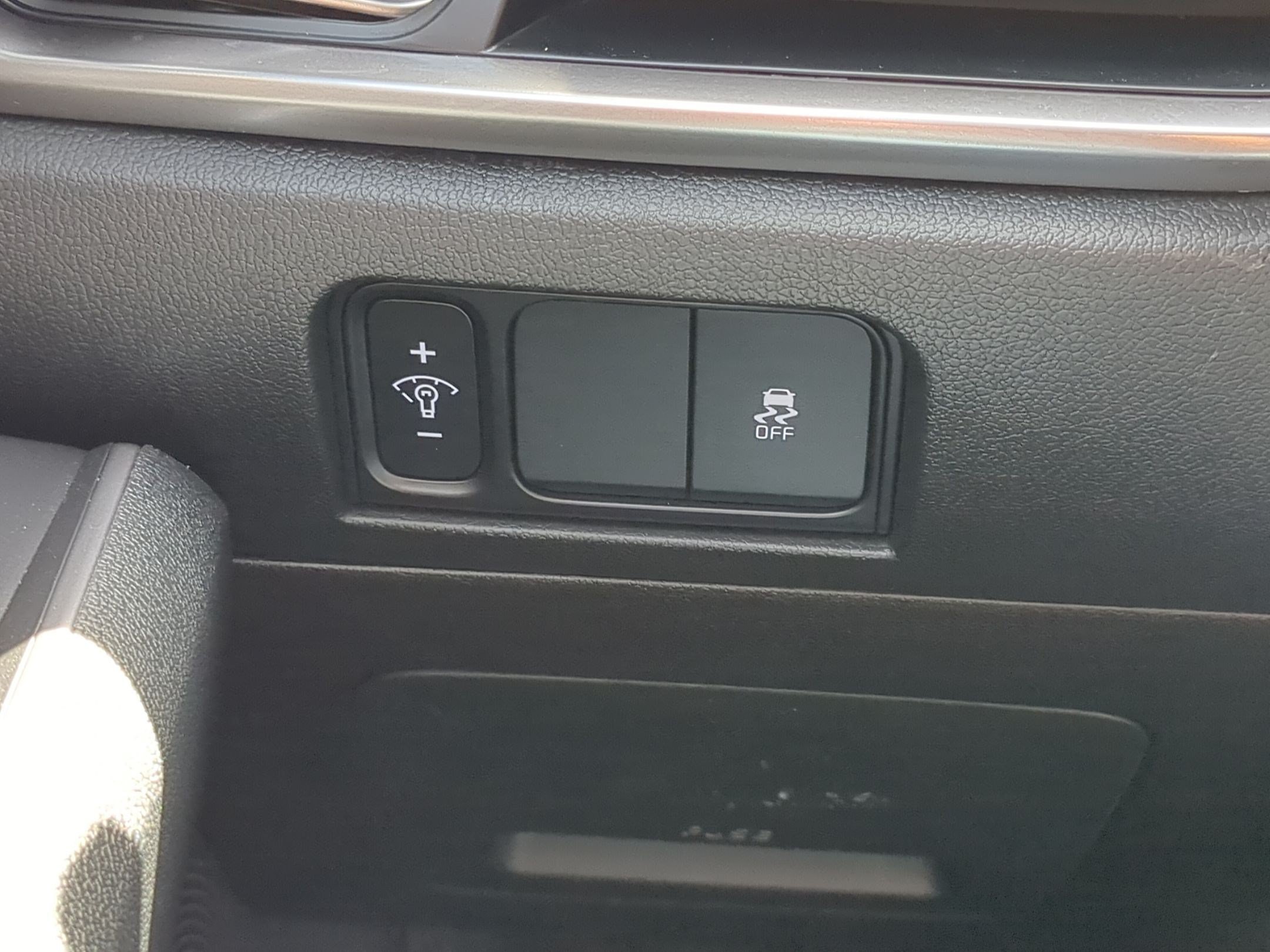 Used 2024 Gravity Grey Kia S image 24