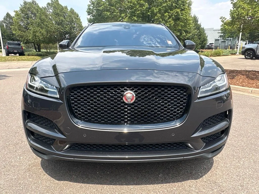 Used 2017  Jaguar 35t Prestige image 8