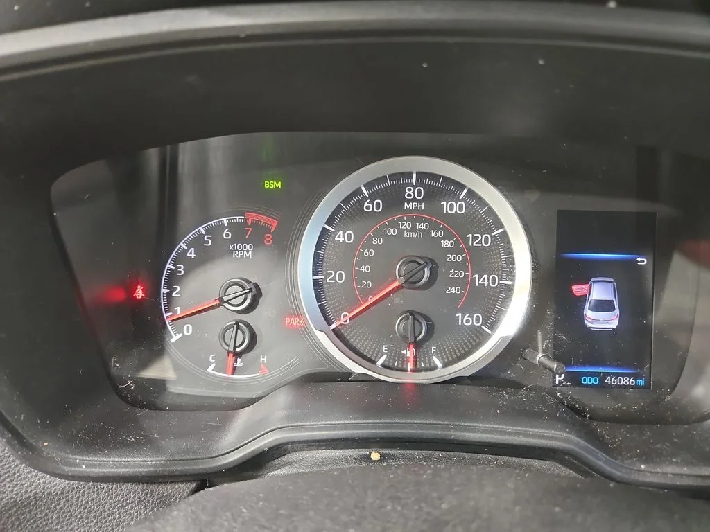 2021 Toyota Corolla SE - Photo 16