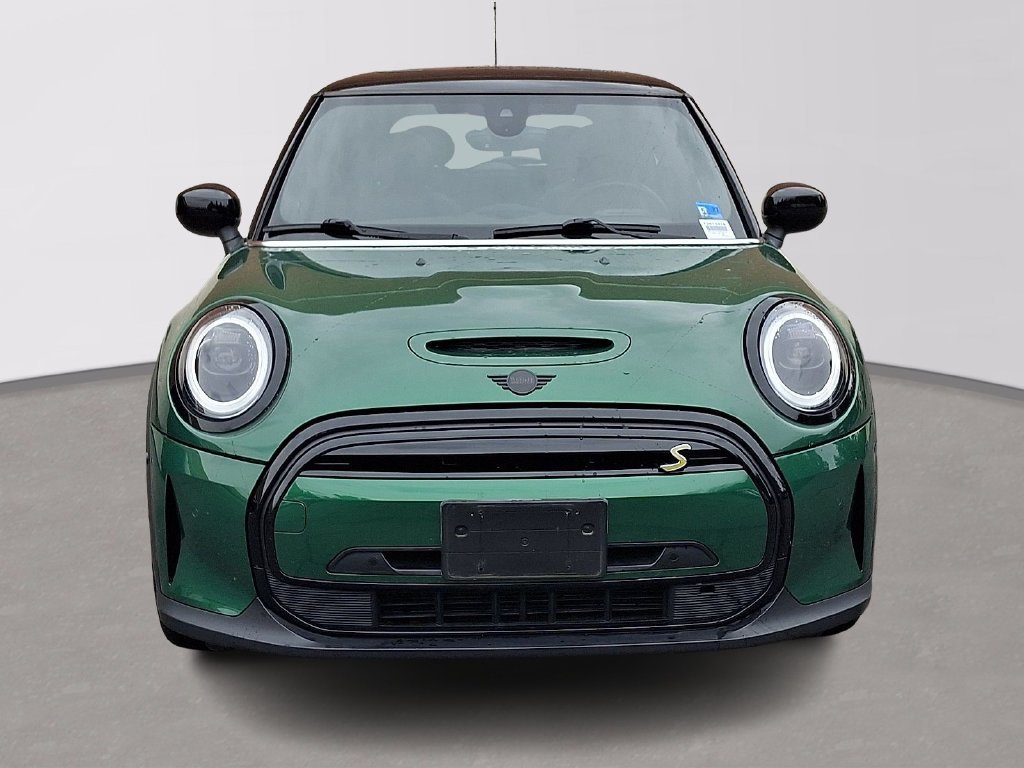 Used 2022 MINI Hardtop 2 Door SE with VIN WMW13DJ07N2S09004 for sale in Chantilly, VA