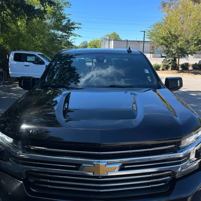Used 2019 Black Chevrolet High Country image 23