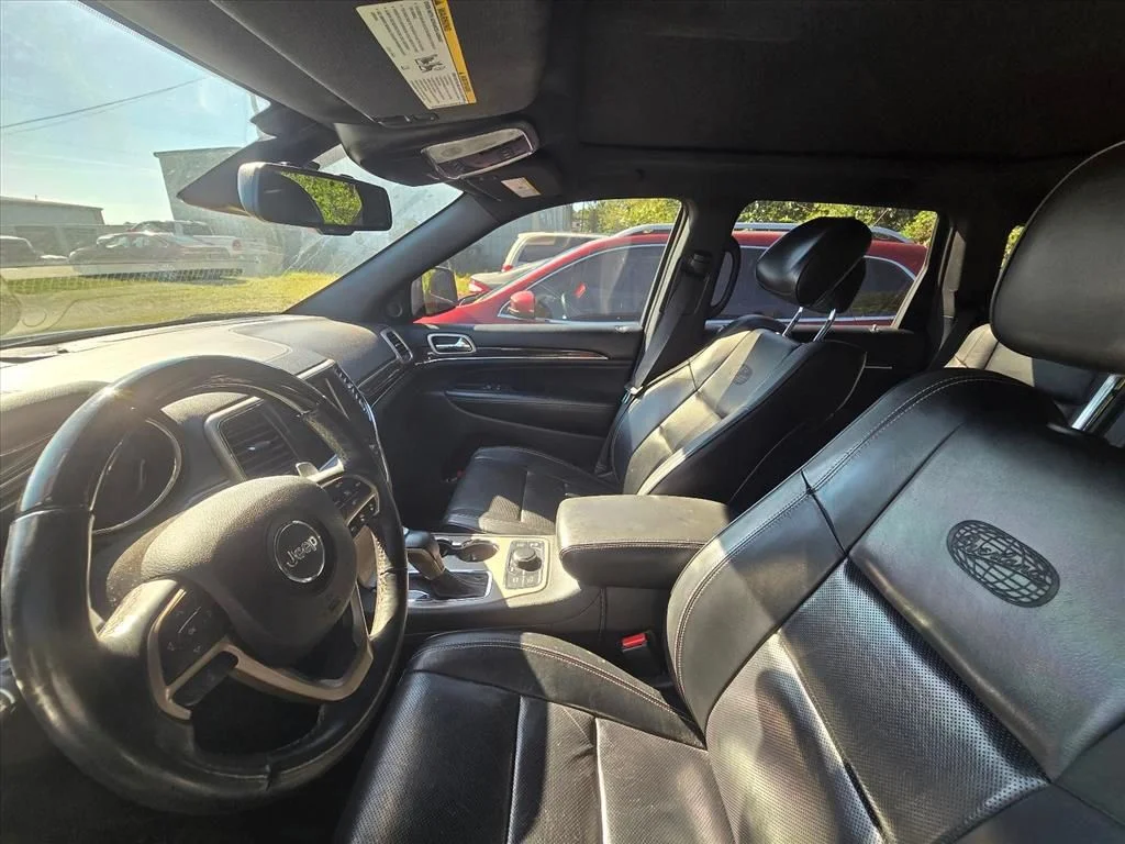 Used 2016 Black Jeep Overland image 4