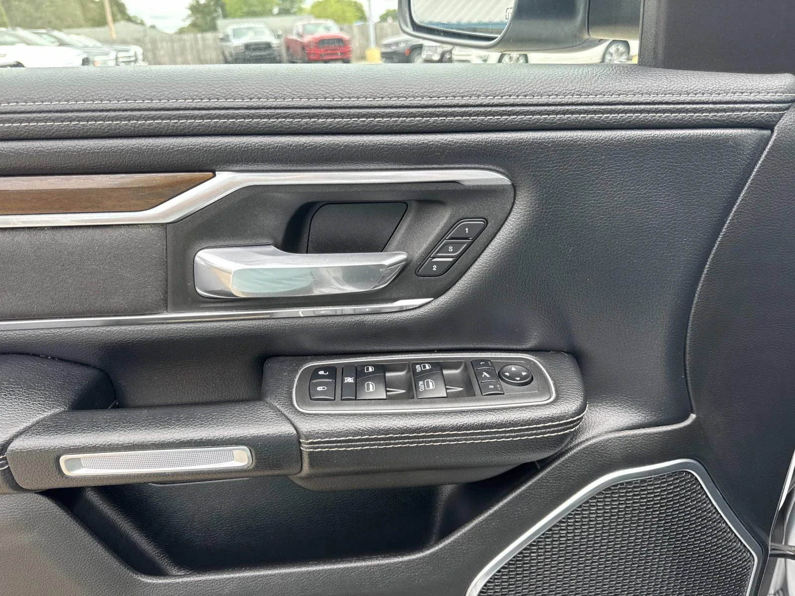 Used 2022 Bright White Clearcoat Ram Laramie image 19