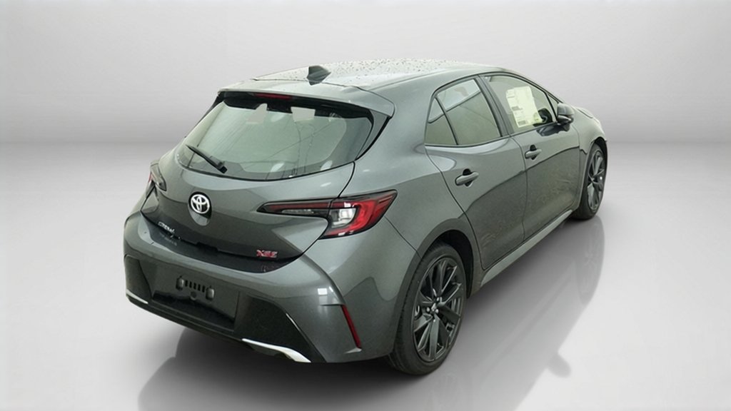 New 2027 Magnetic Gray Metallic Toyota XSE image 11