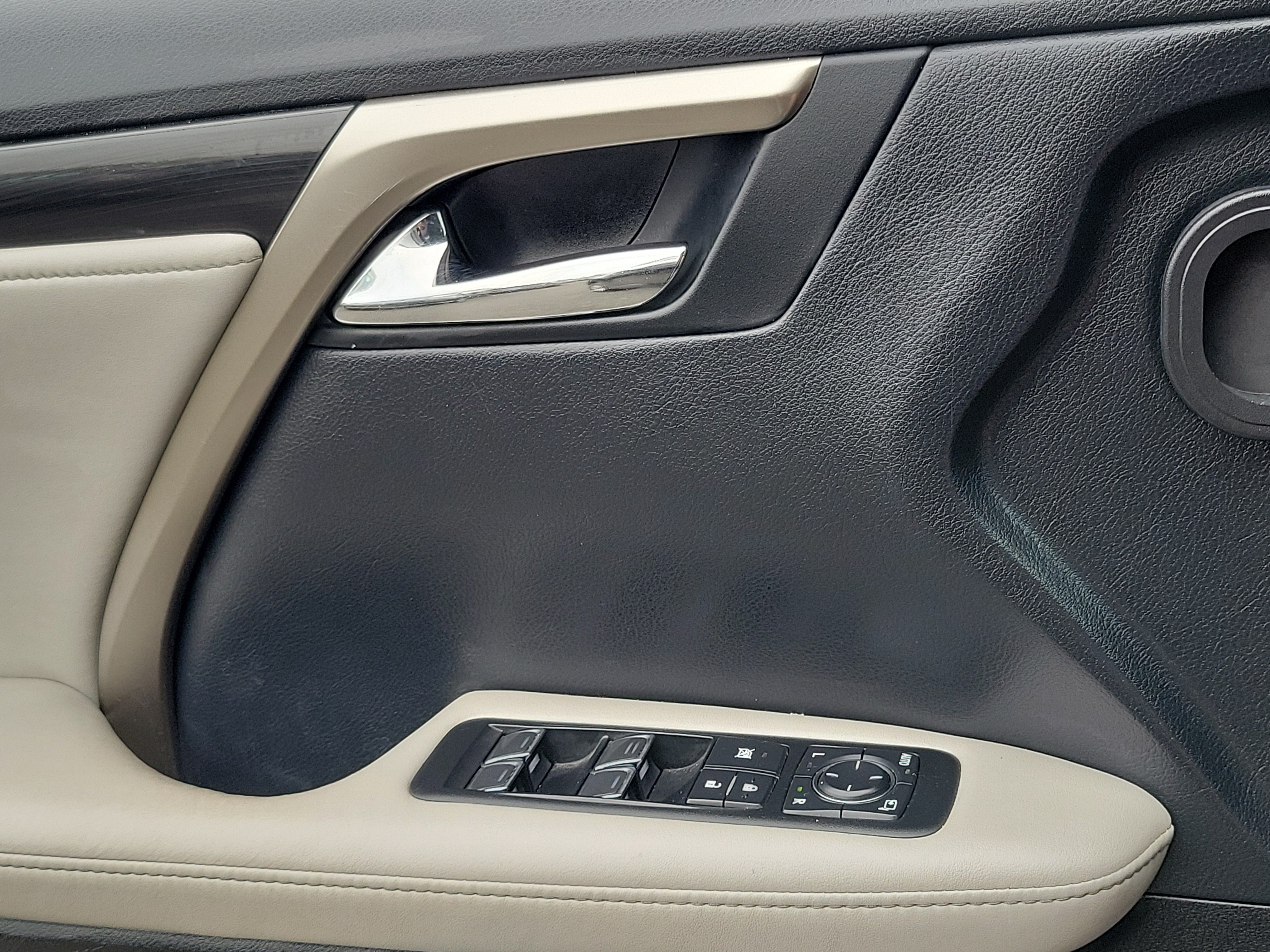 Used 2018 Caviar Lexus  image 13
