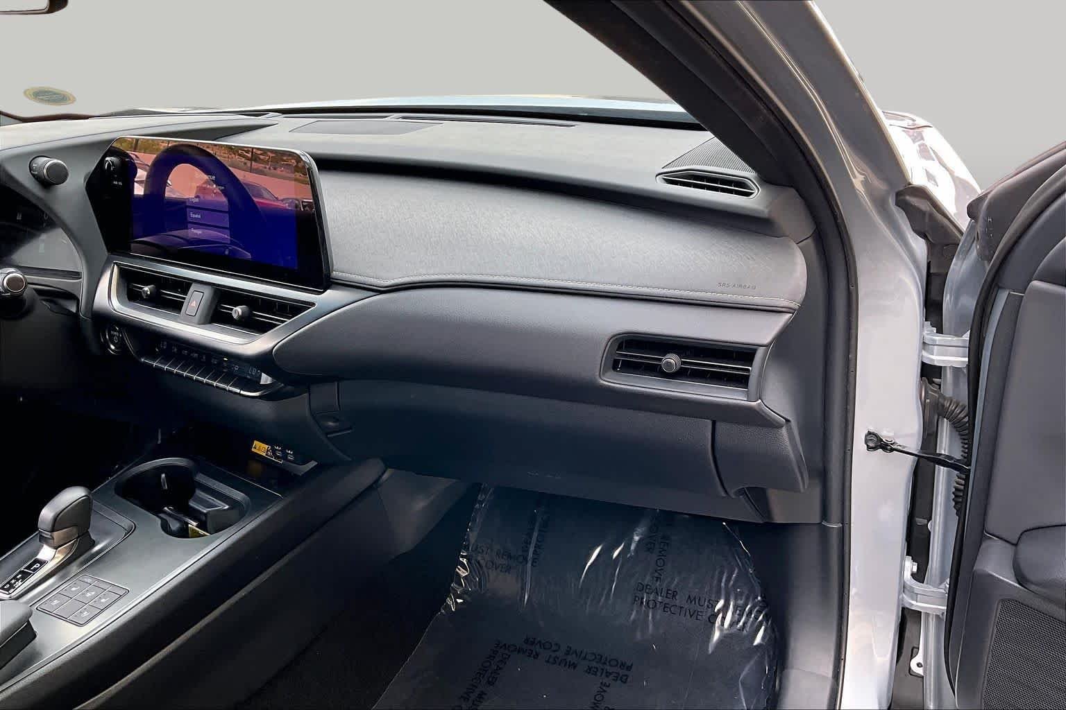 Used 2025 Iridium Lexus Premium image 15