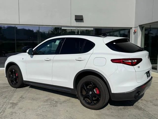 Used 2023 White Alfa Romeo Ti image 6