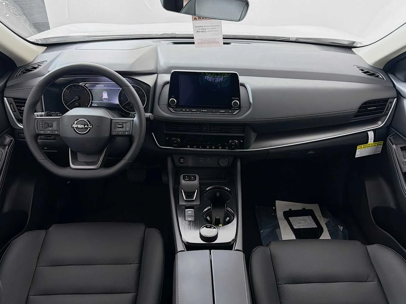 New 2026 Everest White Pearl TriCoat Nissan Dark Armor™ image 3