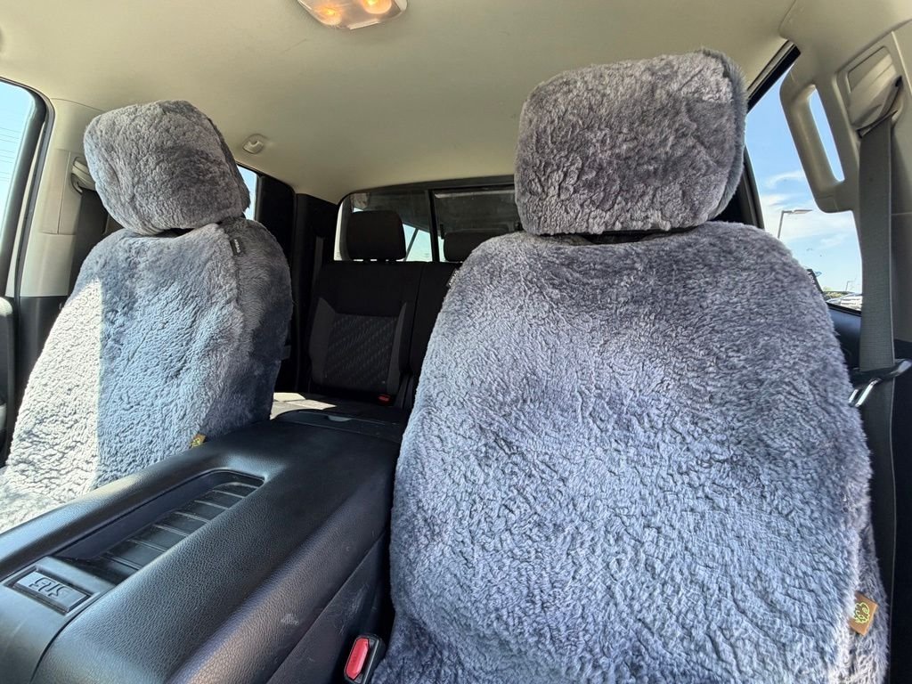 Used 2020 White Toyota SR5 image 12