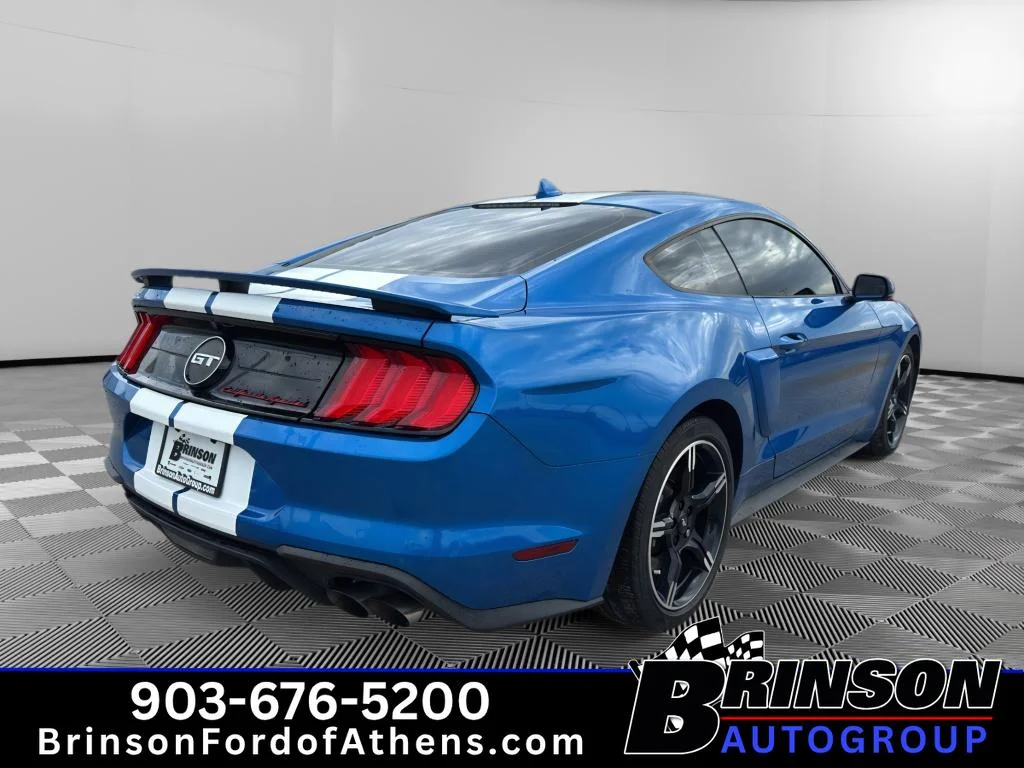 Used 2020  Ford GT Premium image 5