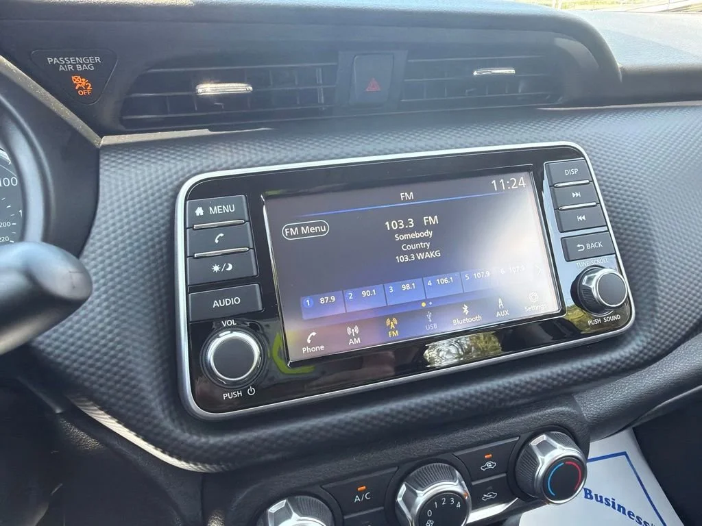 Used 2025 Gun Metall. Nissan S image 17