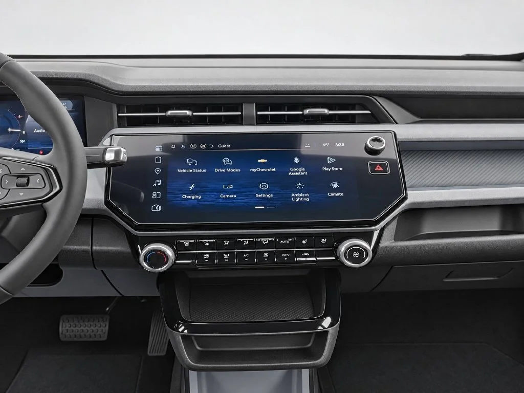 New 2027 Gray Chevrolet RS image 31
