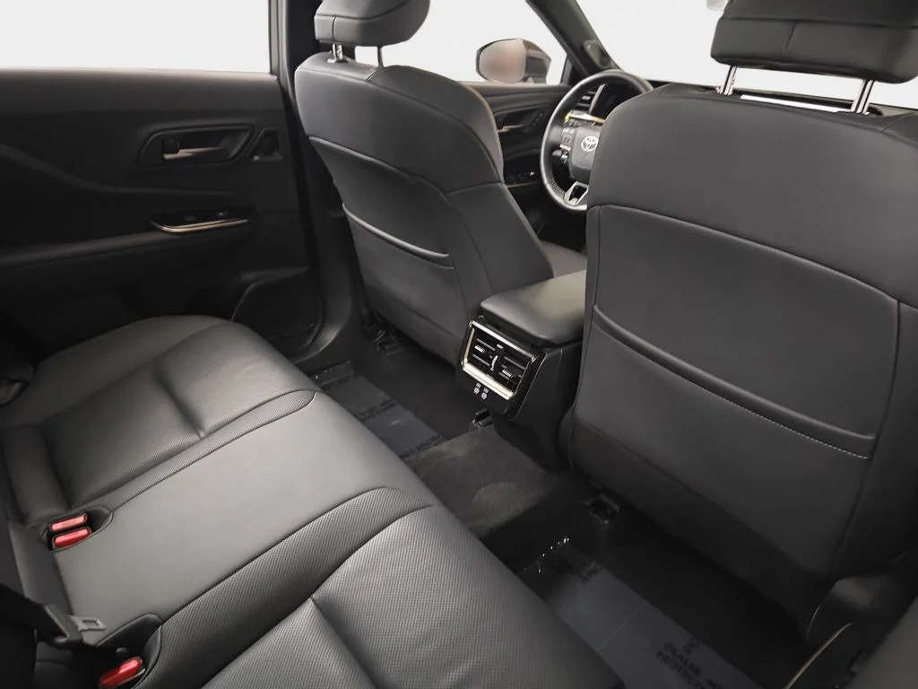 Used 2025 White Toyota Limited image 13