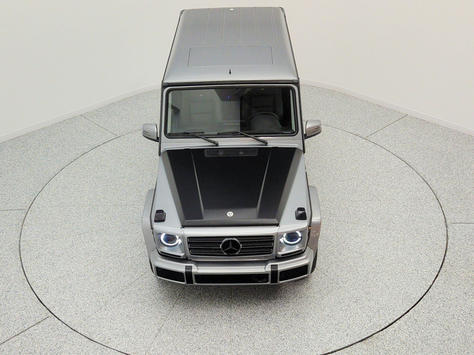 Used 2016 Palladium Silver Metallic Mercedes-Benz 4MATIC® 4dr G 550 image 24