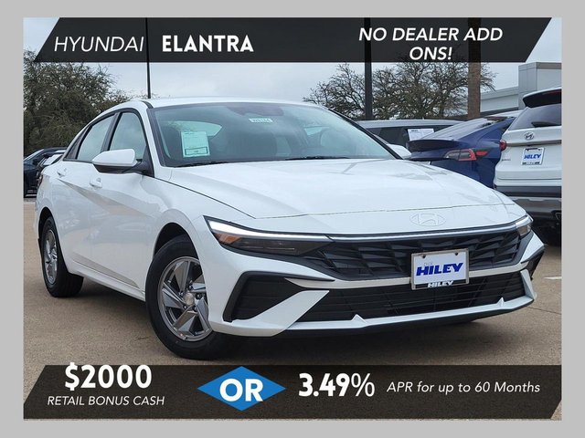 2026 Hyundai ELANTRA SE