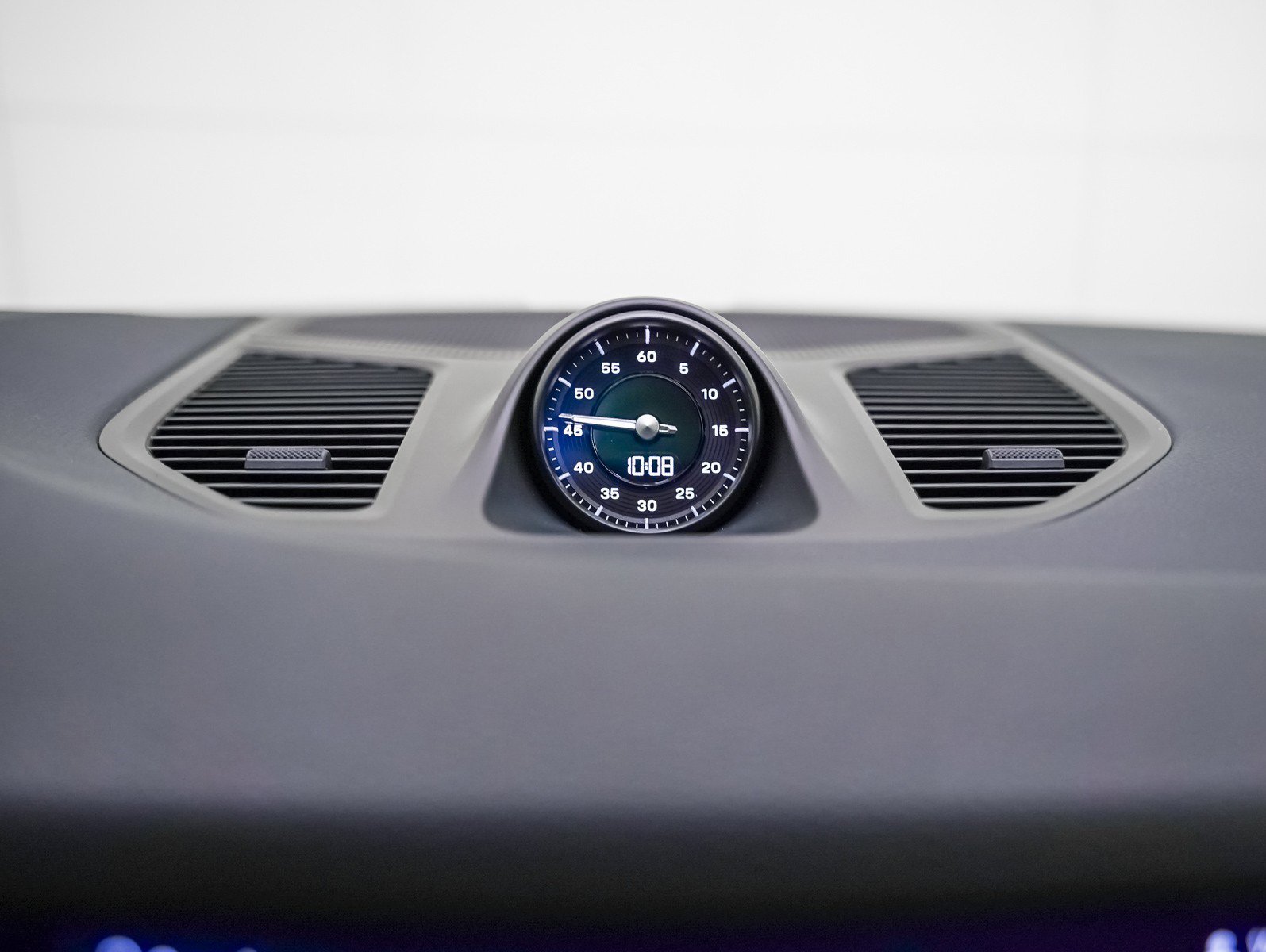 2026 Porsche Cayenne E-Hybrid - Photo 24