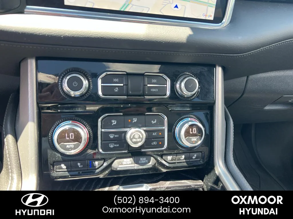 Used 2023 Onyx Black GMC Denali image 14