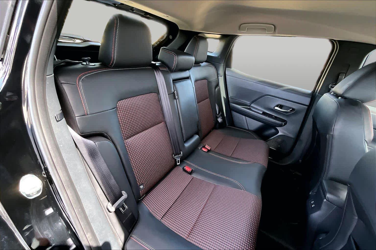 Certified Used 2026 Super Black Nissan SR image 20