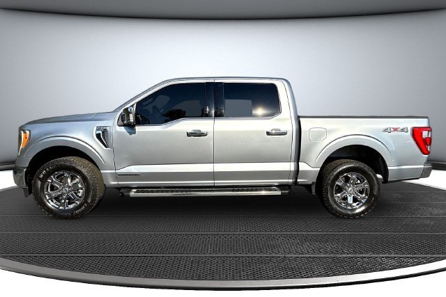 Used 2023 Silver Ford Lariat image 8