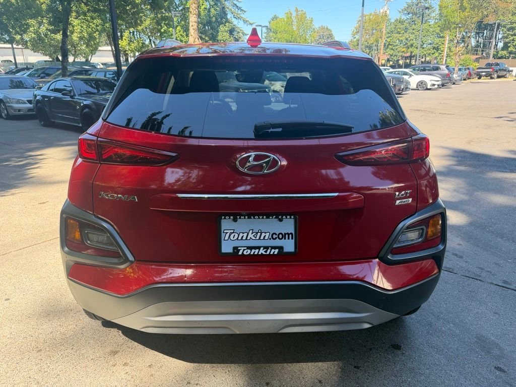Used 2021 Pulse Red Hyundai Limited image 4