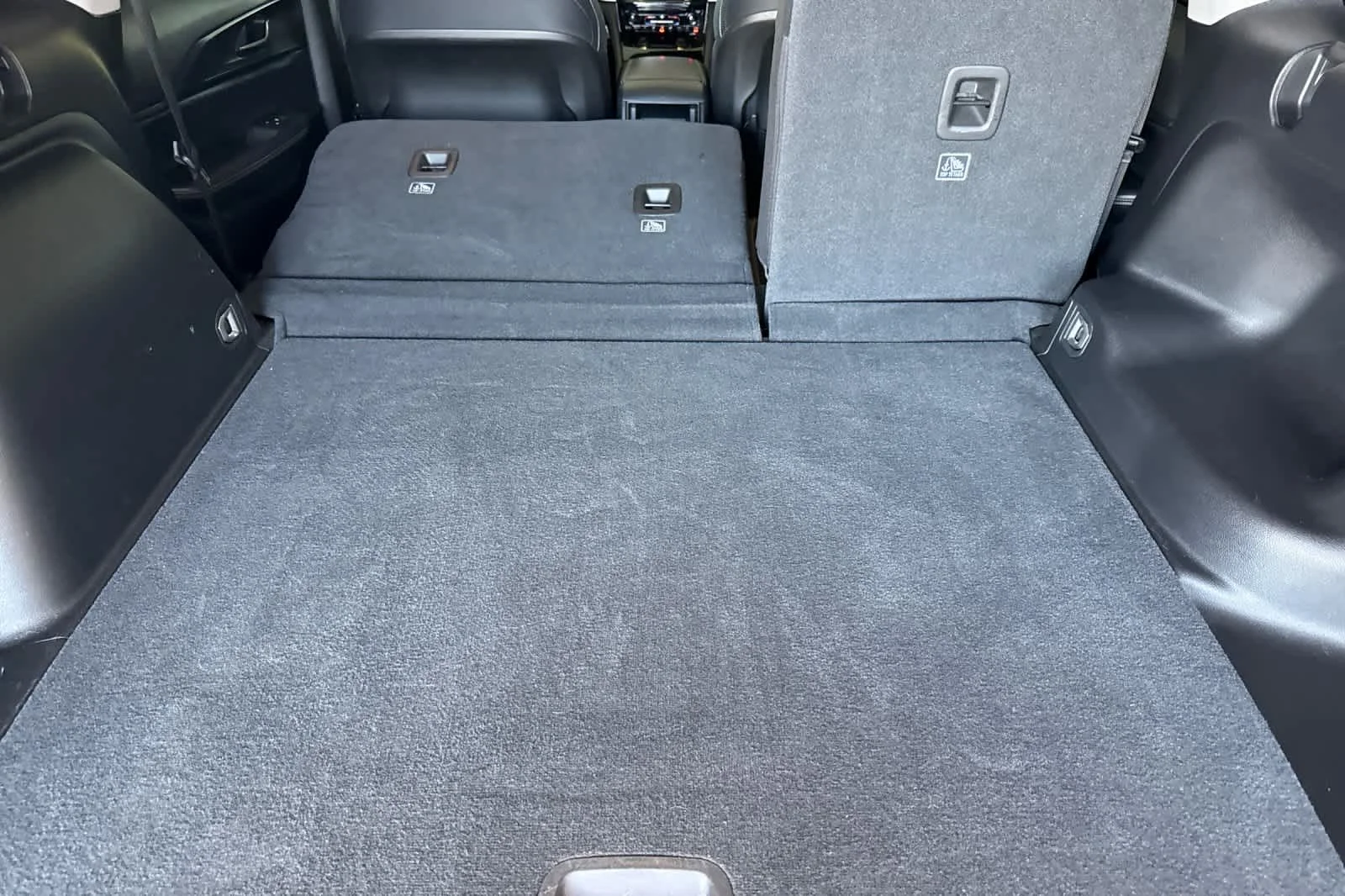 Used 2024 Bright White Clearcoat Jeep Laredo X image 16