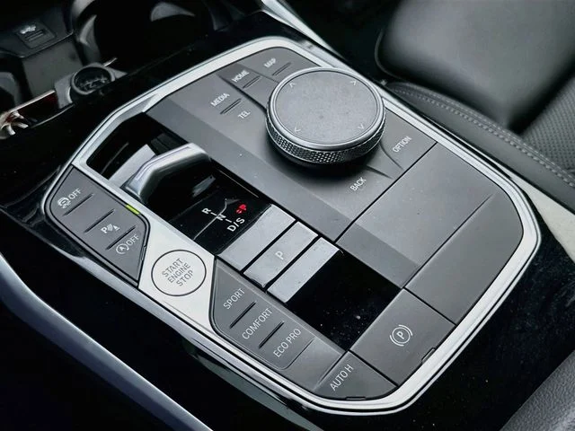 Used 2023 White BMW 330i image 17