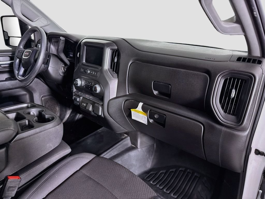 Used 2025 White GMC Pro image 25