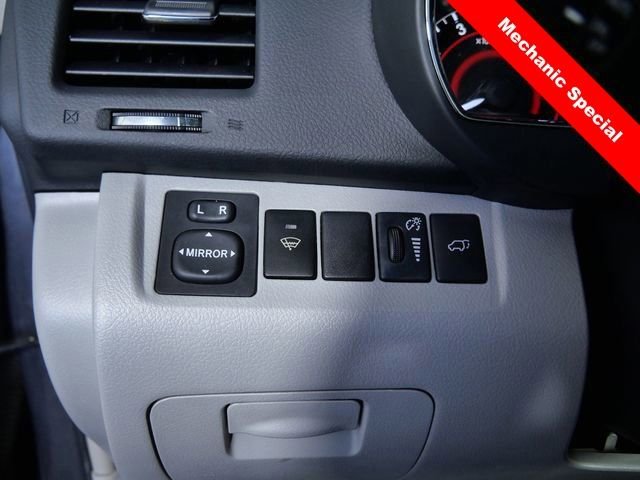 Used 2008 Gray Toyota Limited image 24