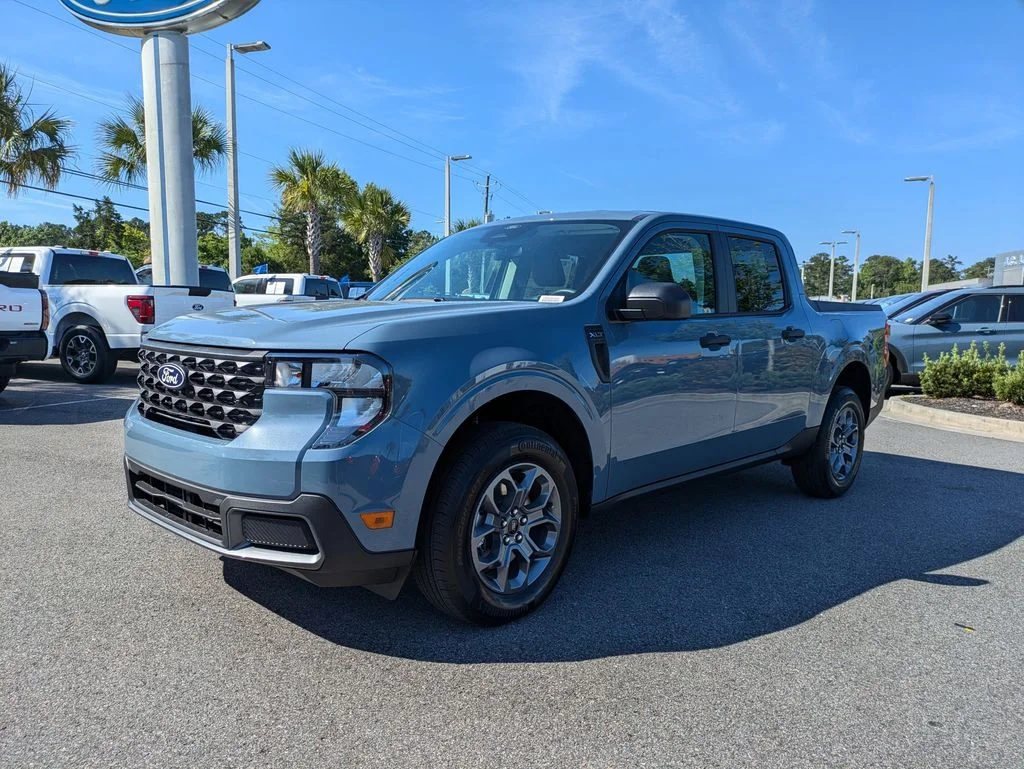 New 2026 Azure Gray Metallic Tri-Coat Ford XLT image 8
