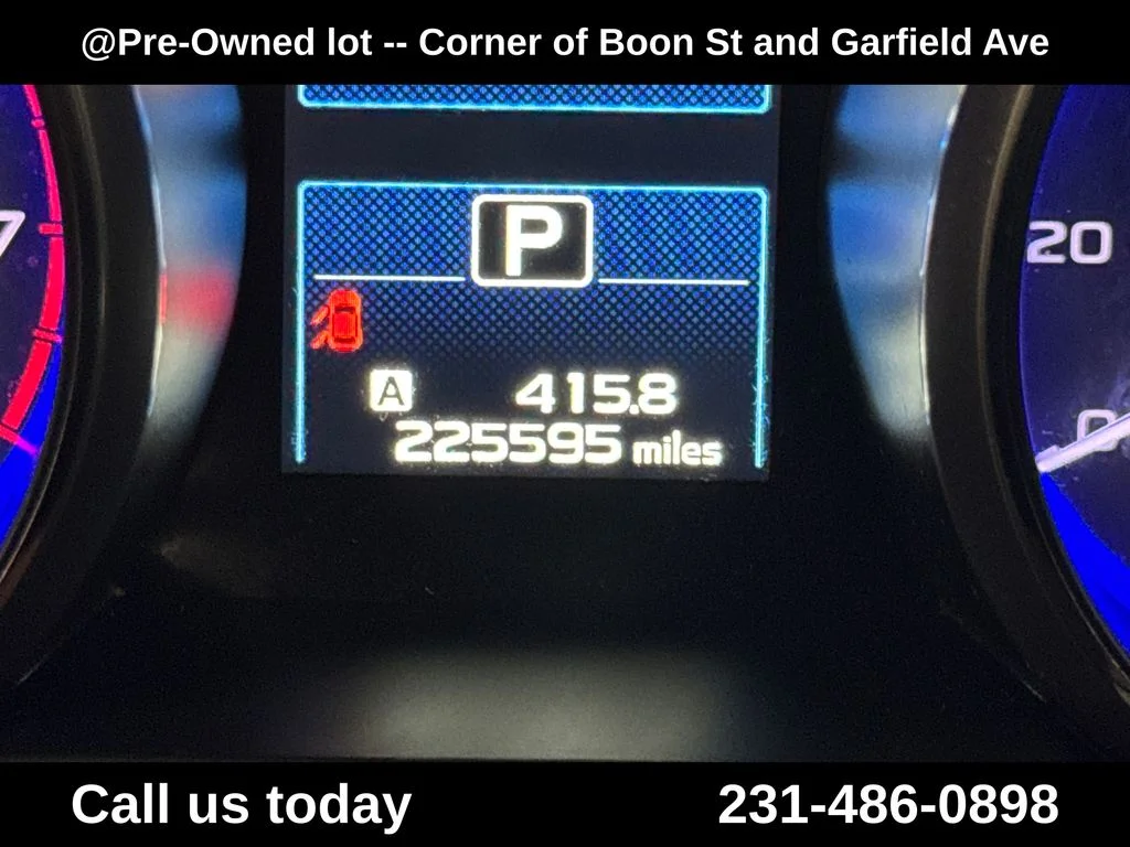 Used 2015 Blue Subaru 2.5i image 22