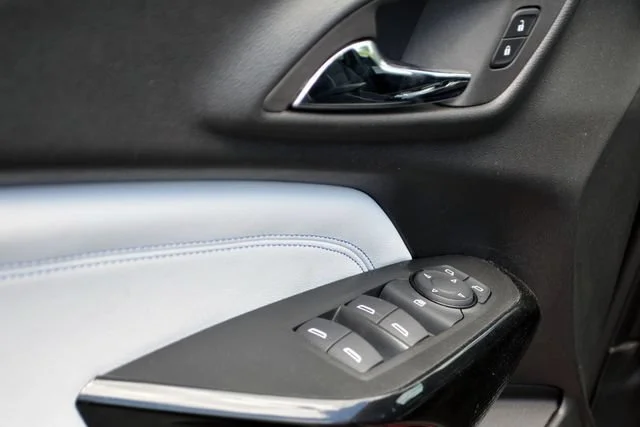 2025 Chevrolet Trax LT - Photo 10