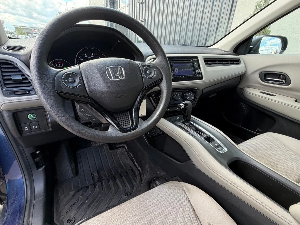 Used 2016 Blue Honda LX image 7